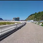 Ocean Port * Laredo