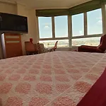 Ocean Port *