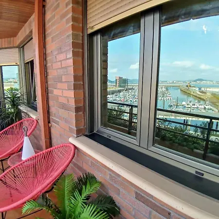 Ocean Port Апартаменты Ларедо