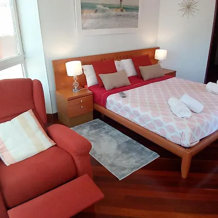 Ocean Port Daire *