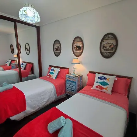 Апартаменты Ocean Port Ларедо