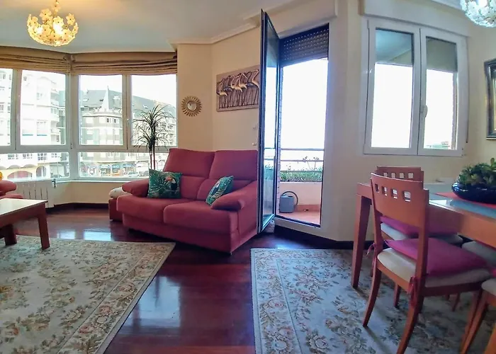 Ocean Port Апартаменты Ларедо